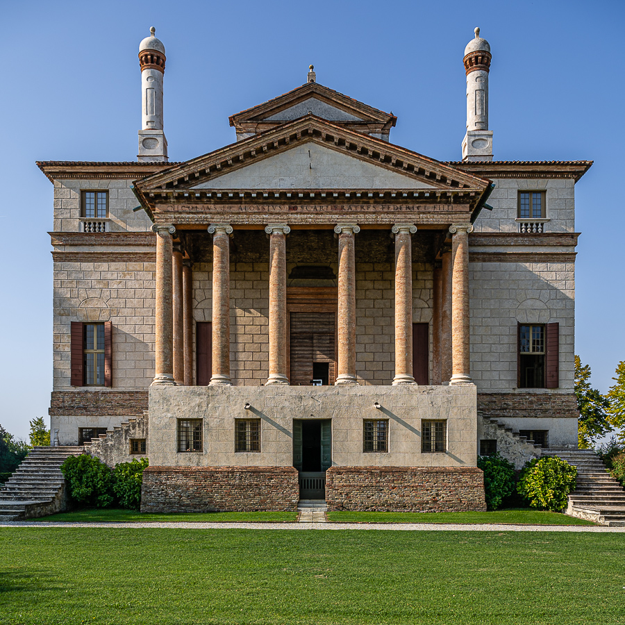 Die Villa Malcontenta zitiert antike Vorbilder, wie das Panthon oder den Clitumnus-Tempel.